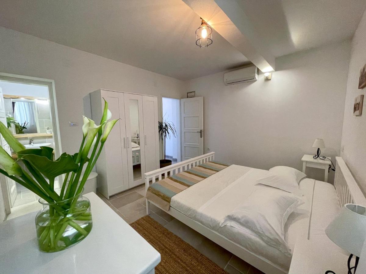 Apartments Rita ซาดาร์ ภายนอก รูปภาพ