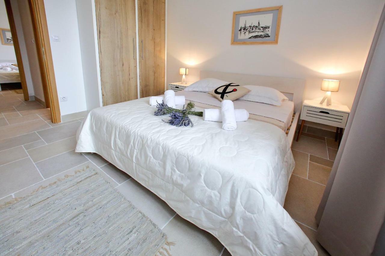 Apartments Rita ซาดาร์ ภายนอก รูปภาพ