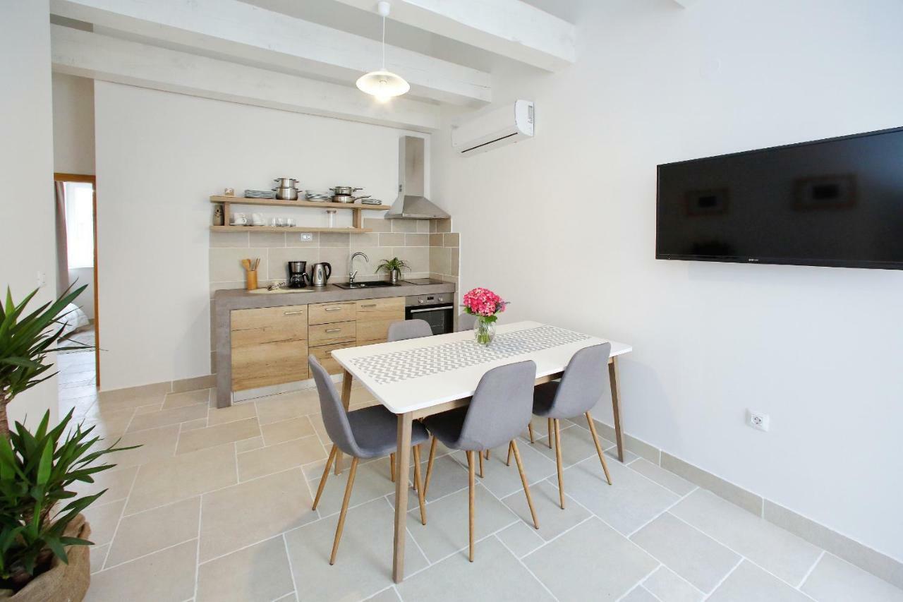 Apartments Rita ซาดาร์ ภายนอก รูปภาพ