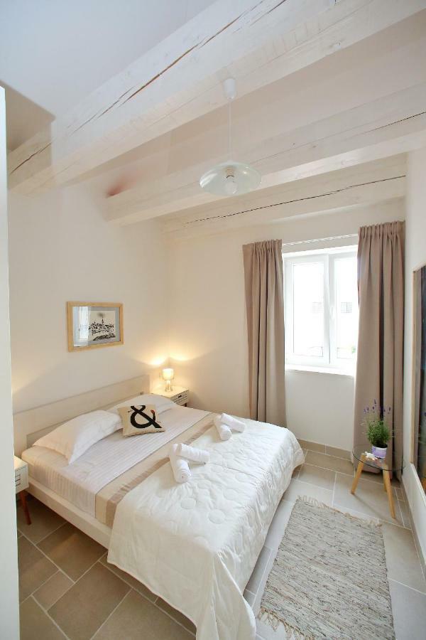 Apartments Rita ซาดาร์ ภายนอก รูปภาพ